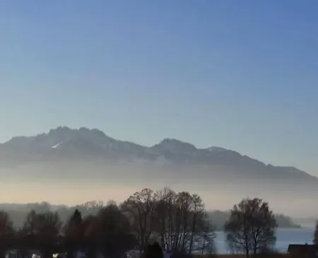 Villa Bauhausvilla Am Breitbrunn am Chiemsee